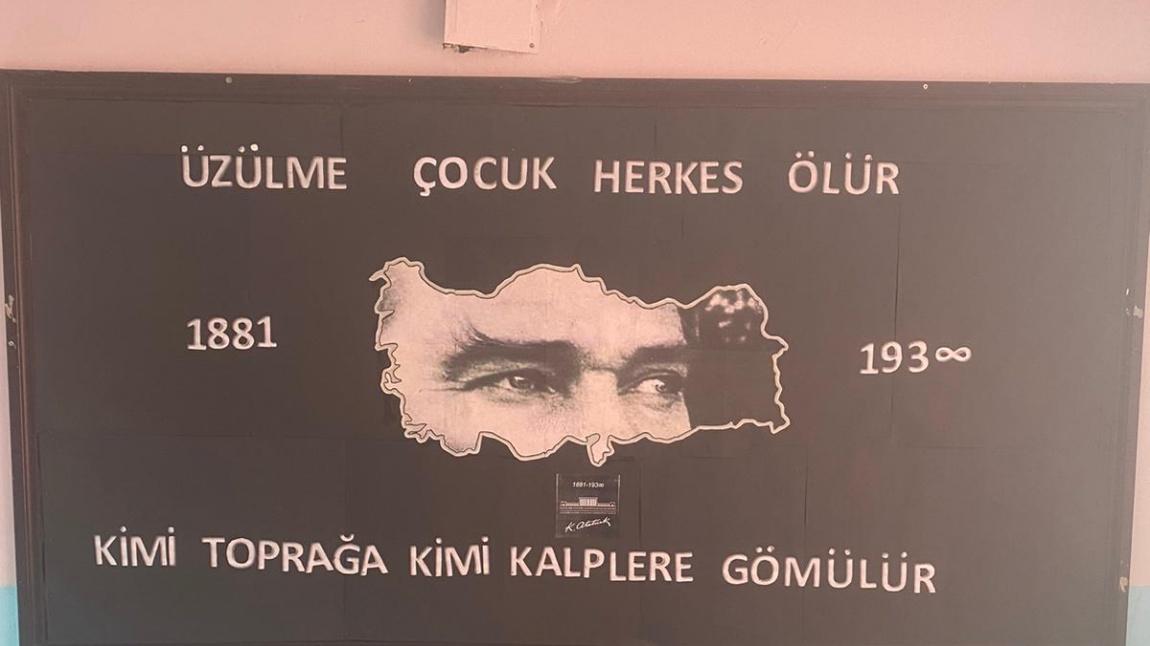 10 Kasım Atatürk'ü anma törenimizden kareler
